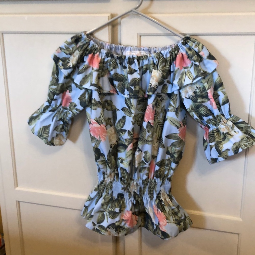 No. 72 Cold Shoulder Blouse Size Medium